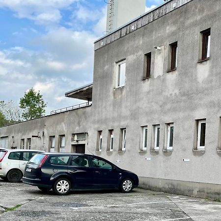 Monstera I Apartment Kolín Exterior photo